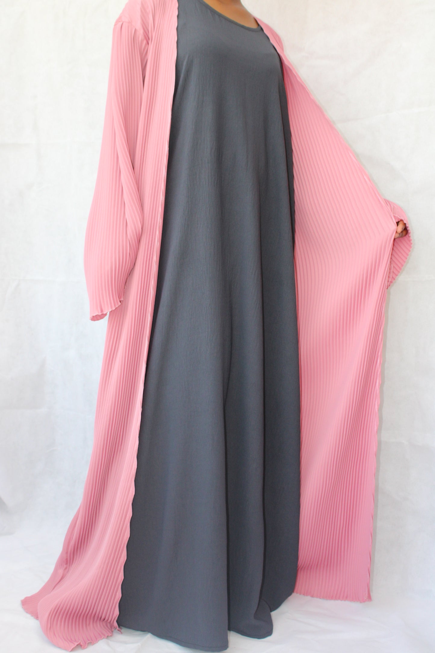 Pink Pleated Stretched Abaya