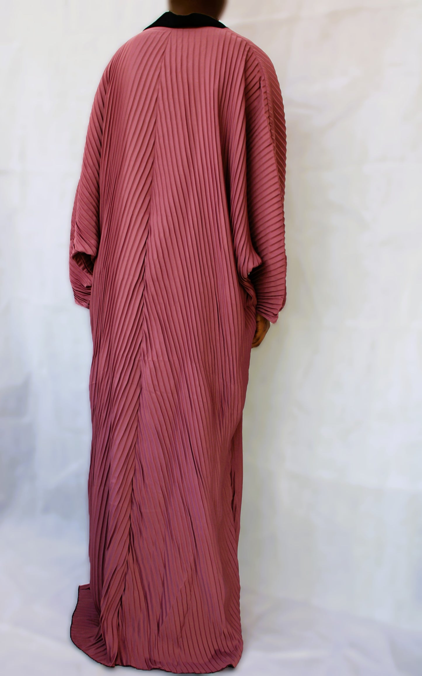 Pink Pleated Stretched Abaya